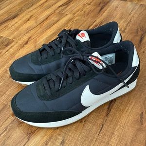 Nike Daybreak black 6.5